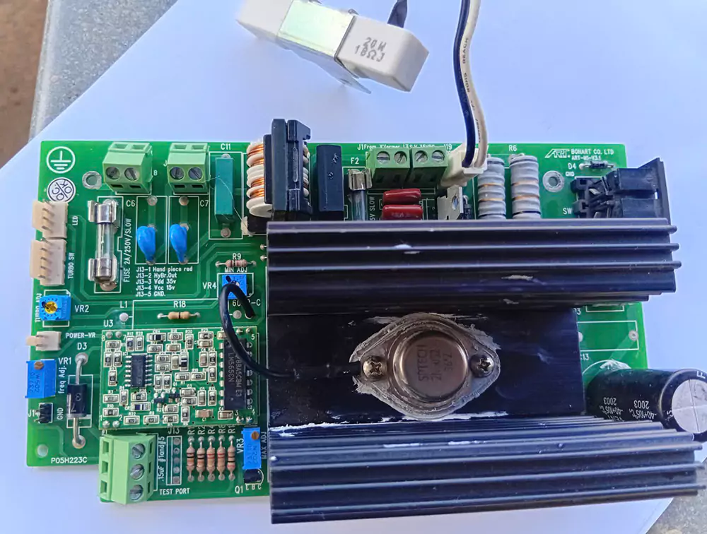 Hướng Dẫn Sửa Chữa Máy Cạo Vôi ART M1 02